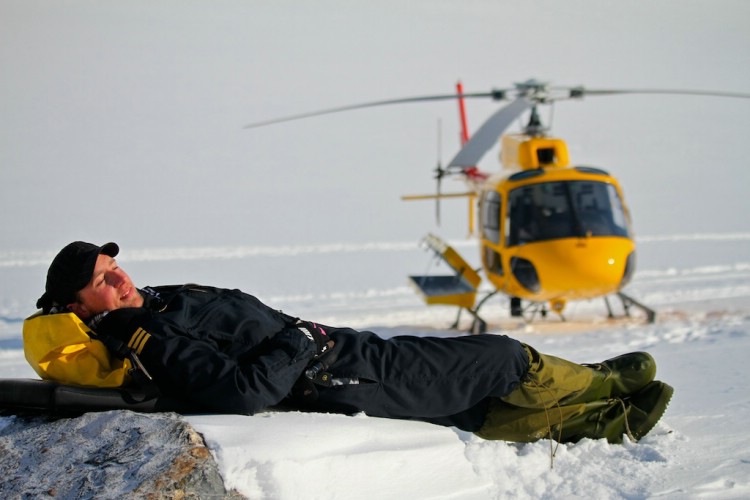 Hard Work at Heliski Riksgränsen. Photo: Carl Lundberg