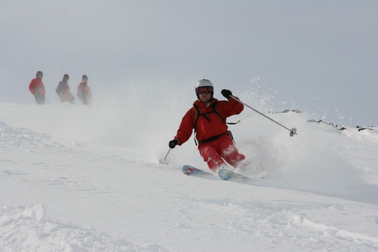 Powder on Vassitjocka. Heliski Riksgränsen, April 27, 2009. Photo: Andreas Bengtsson 