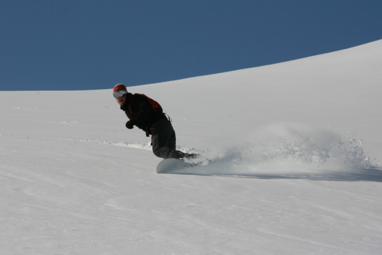 Heliski Riksgränsen April 30, 2009. Photo: Andreas Bengtsson